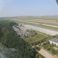 Teren lângă Aeroportul Iași/FOTO: ziaruldeiasi.ro