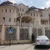 Reședința clanului Cârpaci a fost percheziționată de DNA Foto: caprtură Facebook
