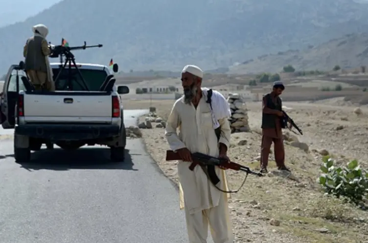 Talibanii au preluat controlul luni asupra oraşului Aibak, în nordul Afganistanului/FOTO: Aljazeera