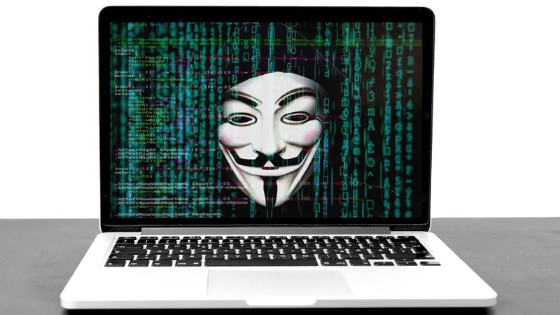 Site-urile instanțelor din Rusia au fost piratate: "Putin este un terorist" și "Ruși criminali"/FOTO: Pixabay