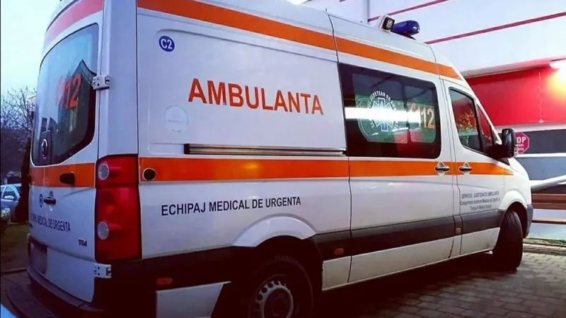 Ambulanță- Foto: FACEBOOK