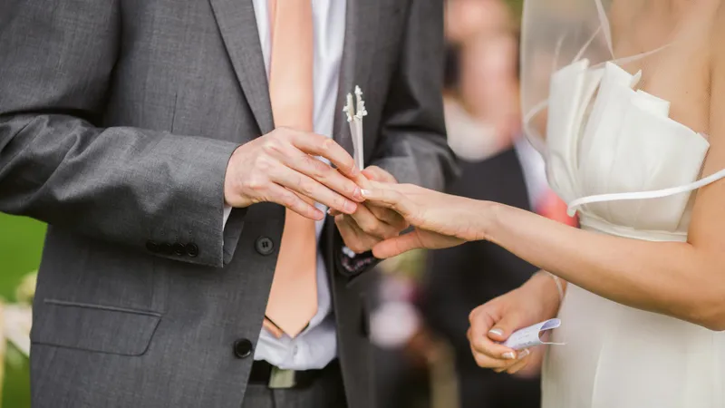 Precedent „periculos”, în justiție. Inelul de logodnă, returnat dacă nunta se anulează - Foto: pexels.com/Jeremy Wong - Imagine cu rol ilustrativ