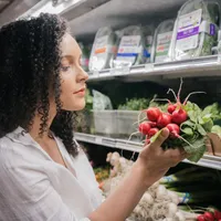 Mai mulți bani de shopping - Foto: Pexels / Mike Jones