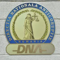 Şefii din Poliţia Răducăneni, Iași, chemați să dea cu subsemnatul la DNA - FOTO: Facebook/DNA