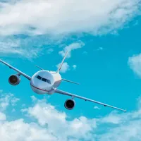 O păruială între două pasagere a dus la aterizarea forțată a unui avion. Amendă de 18.000 euro foto: Freepik (fotografie cu caracter ilustrativ)