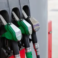 Motorina și benzina se scumpesc din nou, din iulie! Cât va costa un plin de carburant - Foto: Profimedia Images/ Imagine cu caracter ilustrativ