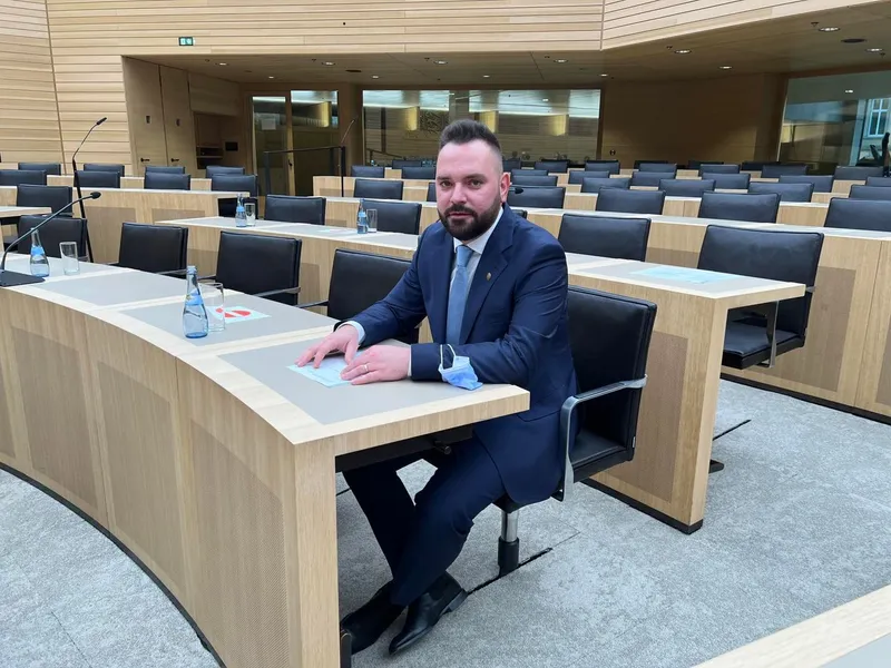 Fiul lui Piedone, după 64  devieți luate la Colectiv: Tata e scos țap ispășitor. Sunt mândru de el / FB