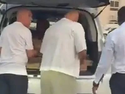 Fără dubii: cum l-au numit arabii pe Cosmin Olăroiu, după ce a deschis portbagajul mașinii și i-a lăsat pe toți fără cuvinte