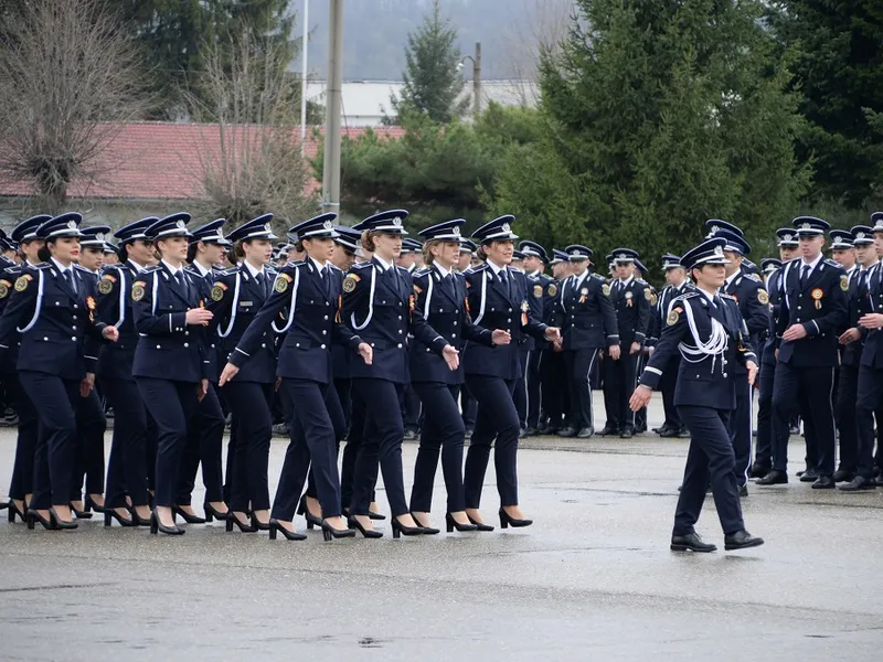 Defilare la Școala de Agenți de Poliție Câmpina Foto: Facebook/Școala de Agenți de Poliție Câmpina