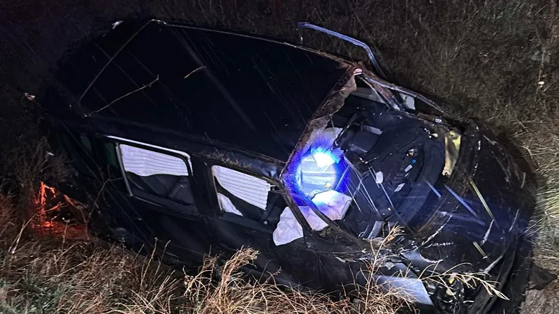 Accident groaznic, cu 2 morți, pe autostrada A1. Șoferul unei mașini, probabil, a adormit - Foto: Facebook/DRDP Timişoara