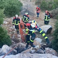 40 de pompieri români au plecat în Grecia pentru a ajuta la stingerea incendiilor de vegetație - Foto: IGSU