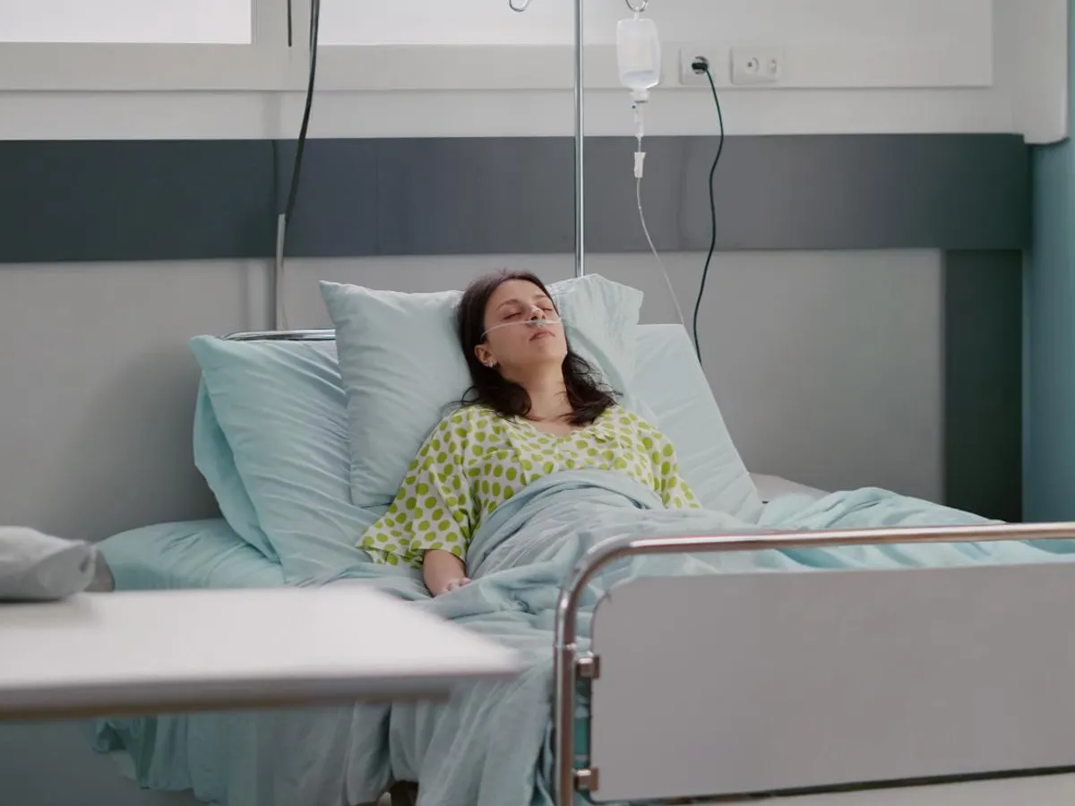Ce a văzut o femeie care a murit pentru câteva minute și a ajuns pe lumea cealaltă? „A durut” - Foto: Freepik (imagine cu rol ilustrativ)