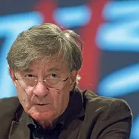 Ion Caramitru, managerul Teatrului Național din București, spunecăîivadaîn judecată, pentru atacuri la persoană, pe contestatarii săi, între aceștia fiind actorii Mihai Călin și Marius Manole - Foto: INQUAM PHOTOS/ Octav Ganea