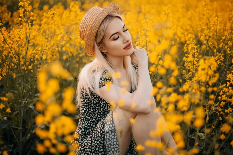 Femeie horoscop - Foto: Pexels (Imagine cu rol ilustrativ)