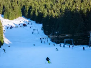 Orașul din România, destinația de poveste a iubitorilor de sporturi de iarnă. Gradul de ocupare, 99% - Foto: Profimedia images