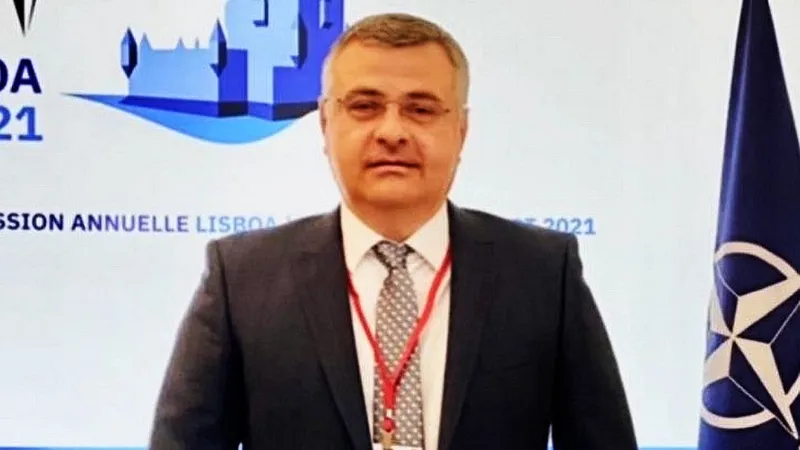 Exportăm grâu și importăm aluat congelat. Propunerea senatorului Vlad Mircea Pufu - Foto: Profimedia Images