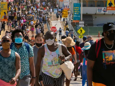 Numărul cazurilor zilnice de coronavirus în Statele Unite a depăşit pragul de 50.000 pentru cea de-a treia zi consecutiv. / Foto: fox59.com