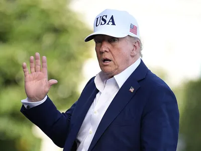 Președintele Donald J. Trump se întoarce la Casa Albă, după un weekend petrecut în Bedminster, New Jersey - Foto: Profimedia Images