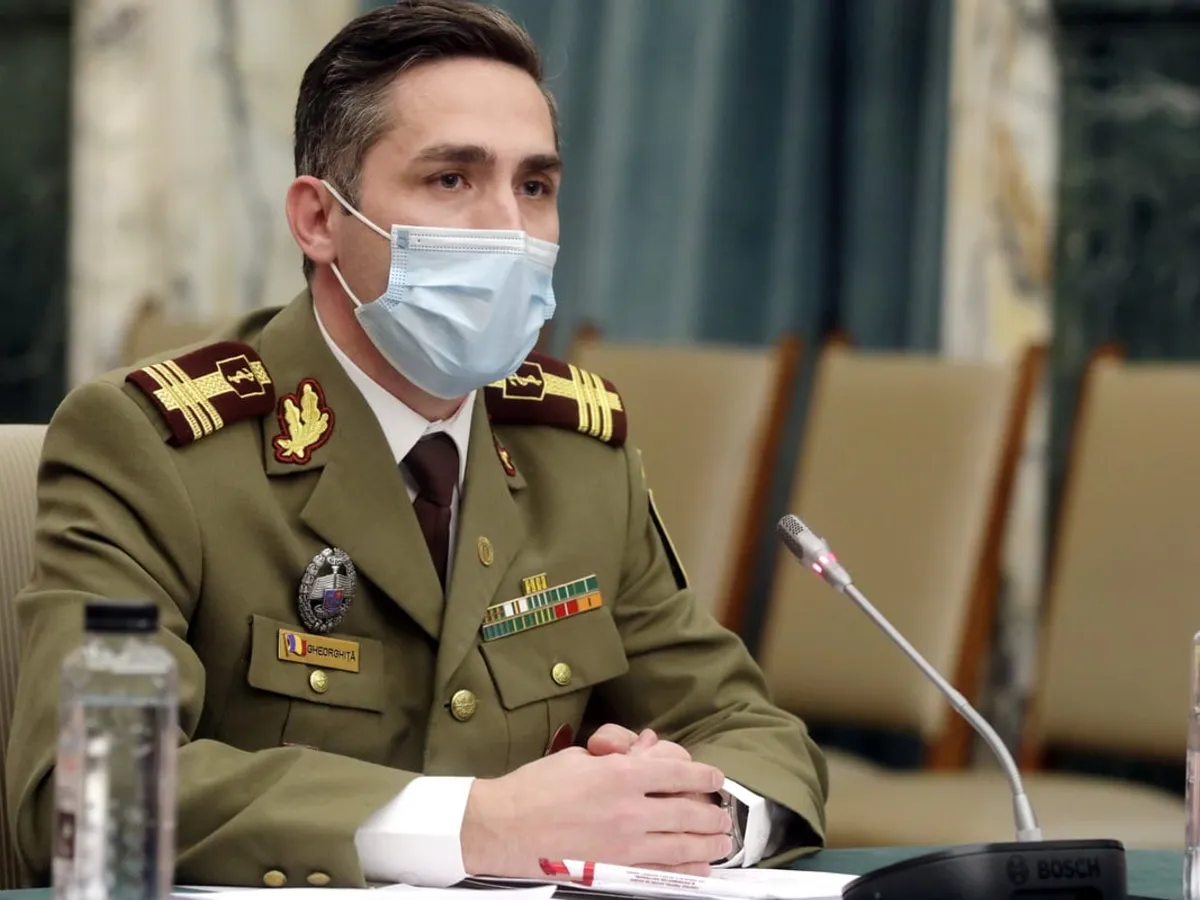 Valeriu Gheorghiţă a anunțat că procesul de vaccinare pentru personalul din învăţământ va începe de miercuri/FOTO: Facebook/Guvernul României