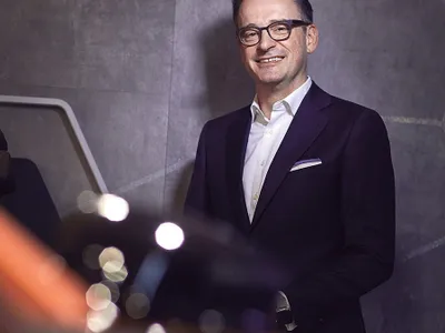 Andreas
Aumann subliniază că BMW va electrifica toate platformele, orice nou model fiind posibil, inclusiv un i7, un iX7 sau un
M curentat