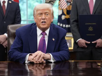 Trump dă un ordin prin care imigranţilor ilegali li se oferă gratis un zbor pentru a pleca din SUA - Foto: Profimedia Images (Imagine cu rol ilustrativ)