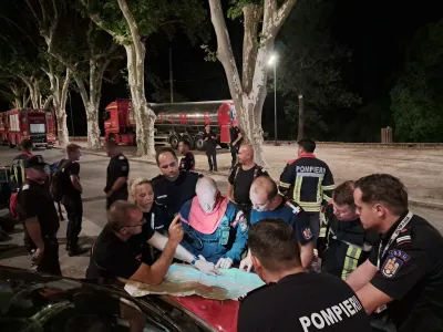 Pompieri români, în misiune în Franța - Foto: IGSU