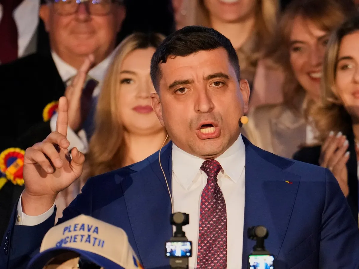 Presa americană avertizează Washingtonul: Partidul AUR, acuzat de antisemitism, nu trebuie legitimat de Trump