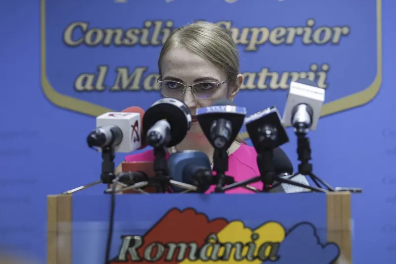 Lia Savonea, pe c&acirc;nd nu era preşedintele naltei Curţi, ci al Consiliului Superior al Magistraturii - Foto: INQUAM PHOTOS/Octav Ganea