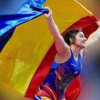 Luptătoarea Alexandra Anghel, pe podium la Europenele de la Bucureşti. E campioana en titre - Foto: Facebook/ Federația Română de Lupte