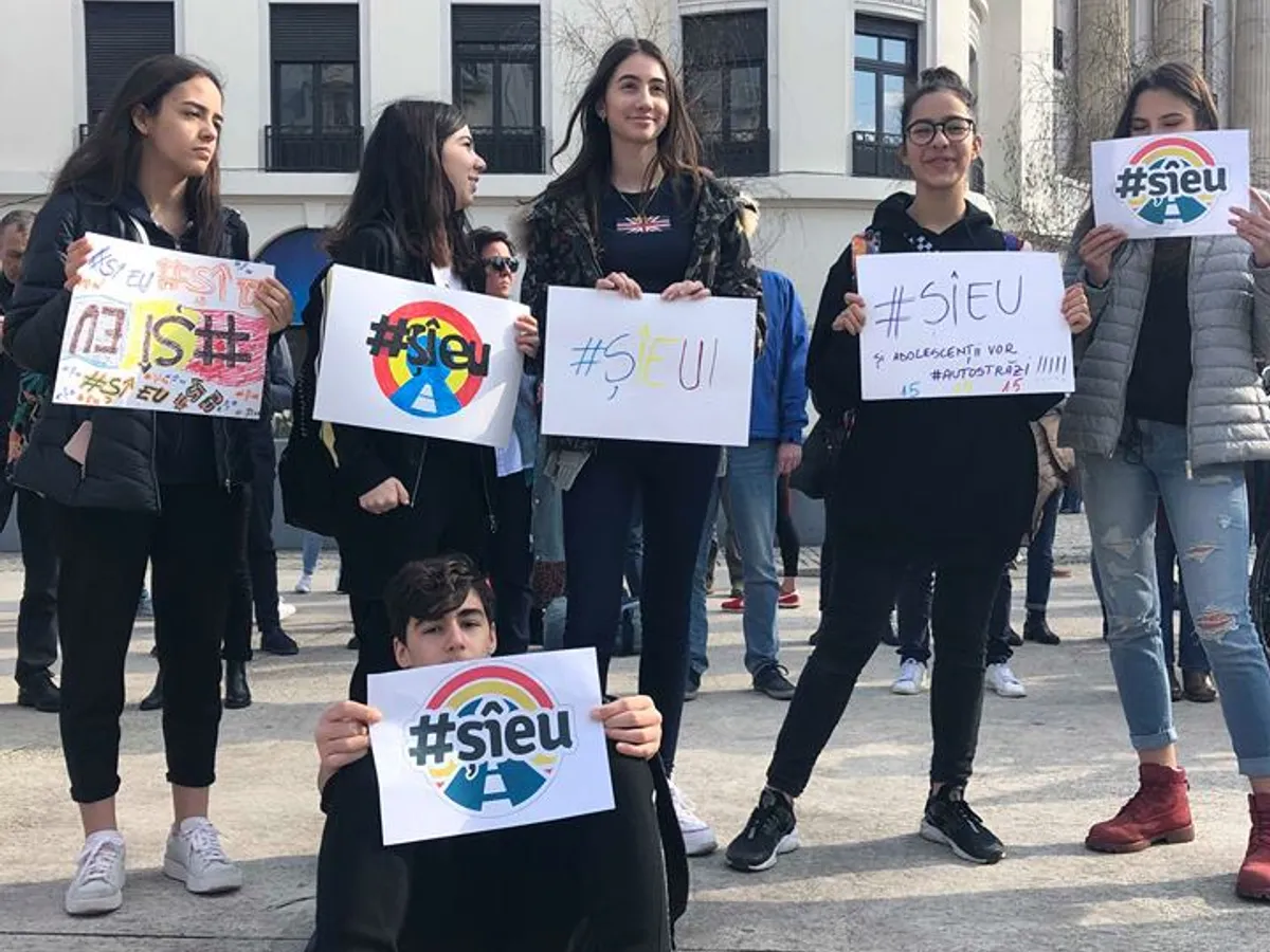 Chiar și tinerii au participat la protest. Foto Newsweek România