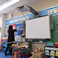 Cadrelor didactice le lipsește interacțiunea la clasă cu elevii, dar nici nu vor să revină, de teama COVID-19. Foto Getty Images