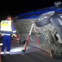 Un microbuz cu români a intrat într-un parapet pe o autostradă din Ungaria. Un bărbat a murit Foto: Delmagyar.hu