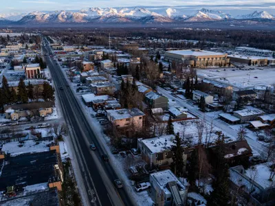„Sullivan vs Sullivan”. De ce crede Trump că un profesor pensionat din Alaska face parte dintr-un complot împotriva președinției sale