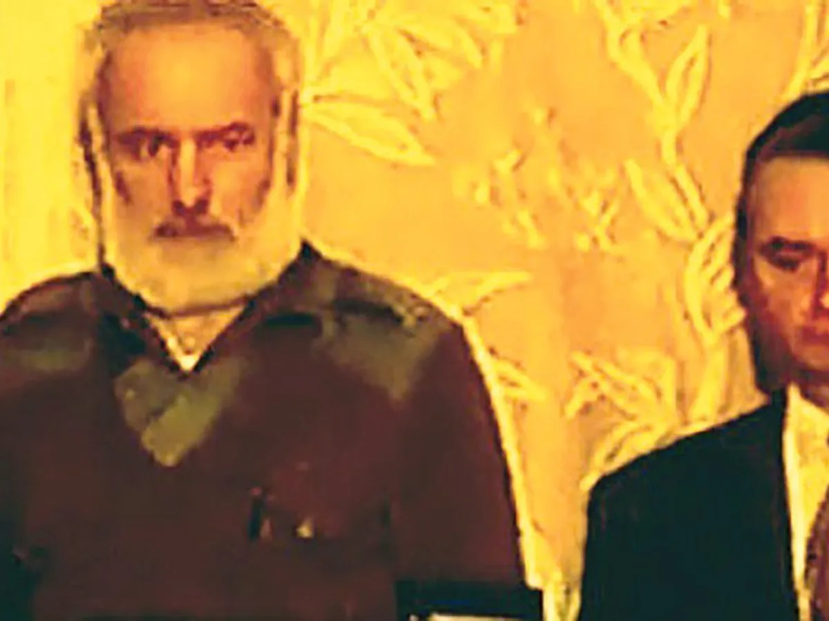 Gelu Voican Voiculescu și Virgil Măgureanu, la procesul dictatorului de la Târgoviște (captură foto Youtube)