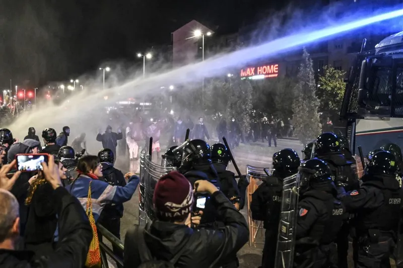 Protest la Torino, &icirc;n Italia, contra apariţiei centrelor de date - Foto: Profimedia Images