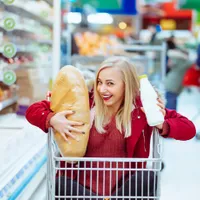 Atenție la promoțiile din supermarket! Un expert avertizează: Nu toate sunt avantajoase. Cum cumperi - Foto: Freepik (rol ilustrativ)