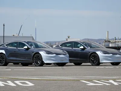 Scade interesul pentru mașini electrice? Două modele Tesla, ieftinite, din nou, cu până la 10.000 $. - Foto: Profimedia Images