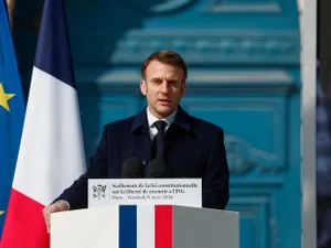 Emmanuel Macron anunță scenariul în care Franța va trimite trupe în Ucraina: „Acestea sunt hărțile” - Foto: Profimedia images