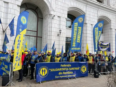 Protest al angajaților din Sănătate. Sunt nemulțumiți de majorarea cu „doar” 15% a salariilor - Foto: Facebook/ Federația “Solidaritatea Sanitară” din România