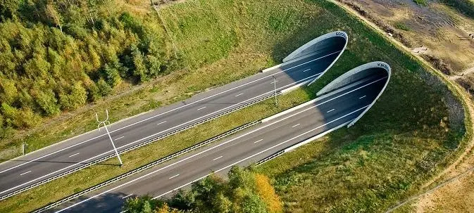 Tunel autostradă / Foto: ziuacargo.ro