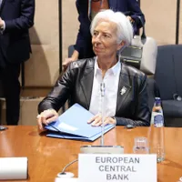 Băiatul șefei Băncii Centrale Europene, Christine Lagarde, a pariat pe criptomonede și a pierdut tot - Foto: Profimedia Images