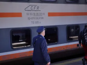 VIDEO Cazul liniei de tren închise la un an de la deschidere. Anterior călătorii au așteptat 19 ani redeschiderea traseului