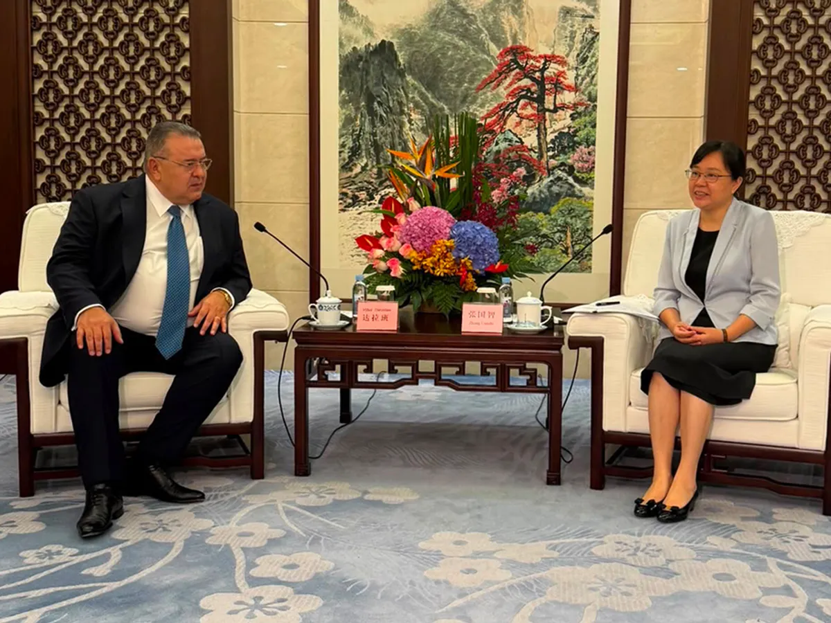 Președintele CCIR, Mihai Daraban, a avut o întâlnire oficială cu o delegație din provincia Guangdong, condusă de Zhang Guozhi, viceguvernator al provinciei Foto: CCIR