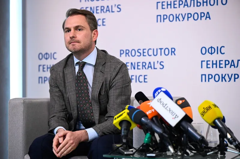 Procurorul general Ruslan Kravcenko
