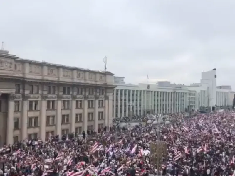 Protest cu zeci de mii de participanți la Minsk. Captură video