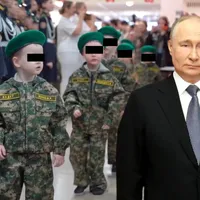 Viitorul Rusie, ținta propagandei Kremlinului. Mărșăluiesc în uniforme militare ca în Coreea de Nord - FOTO: Twitter