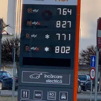 Prețul la benzină și motorină a rămas la fel, sub 8 lei. Mii de români au stat degeaba la coadă Foto: Facebook