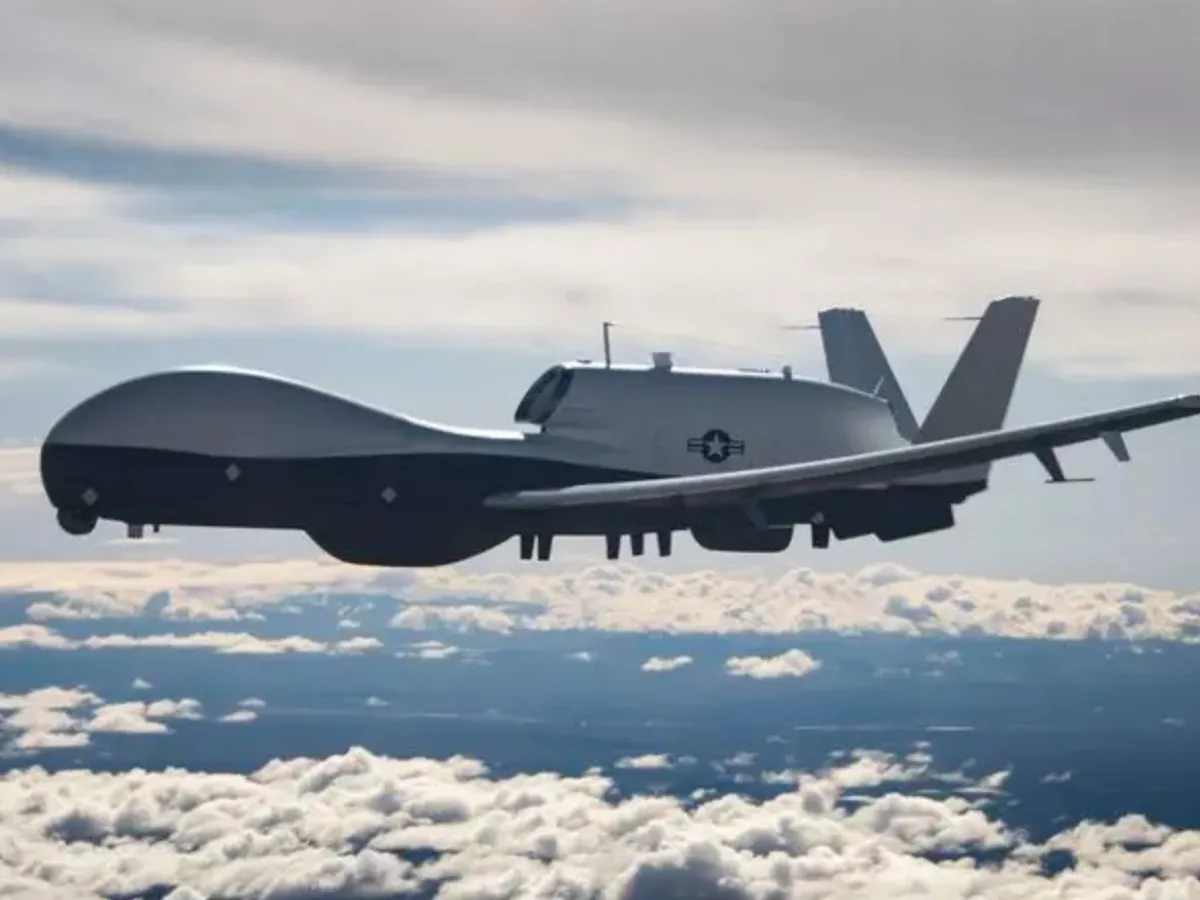 O drona NATO de 200.000.000$ a pierdut semnalul radio peste Marea Negră. Cum s-a terminat misiunea de spionaj?