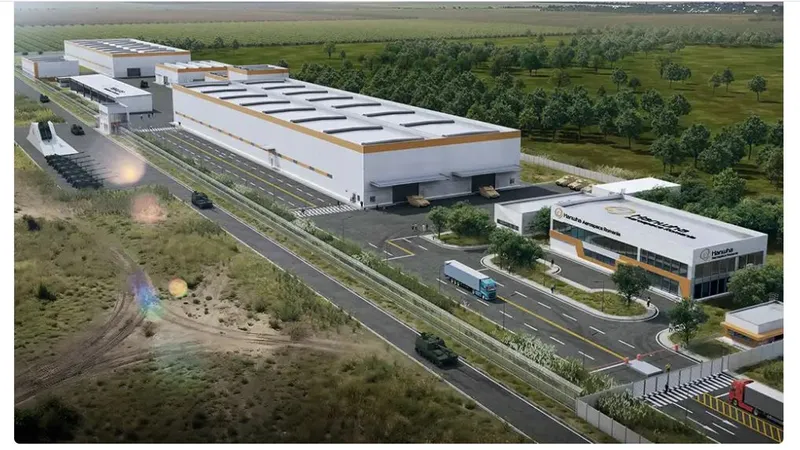 Fabrica de producție de vehicule blindate din Petrești - Foto: Hanwha Aerospace