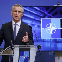 NATO a expulzat opt spioni din misiunea Rusiei la alianță/foto: reuters